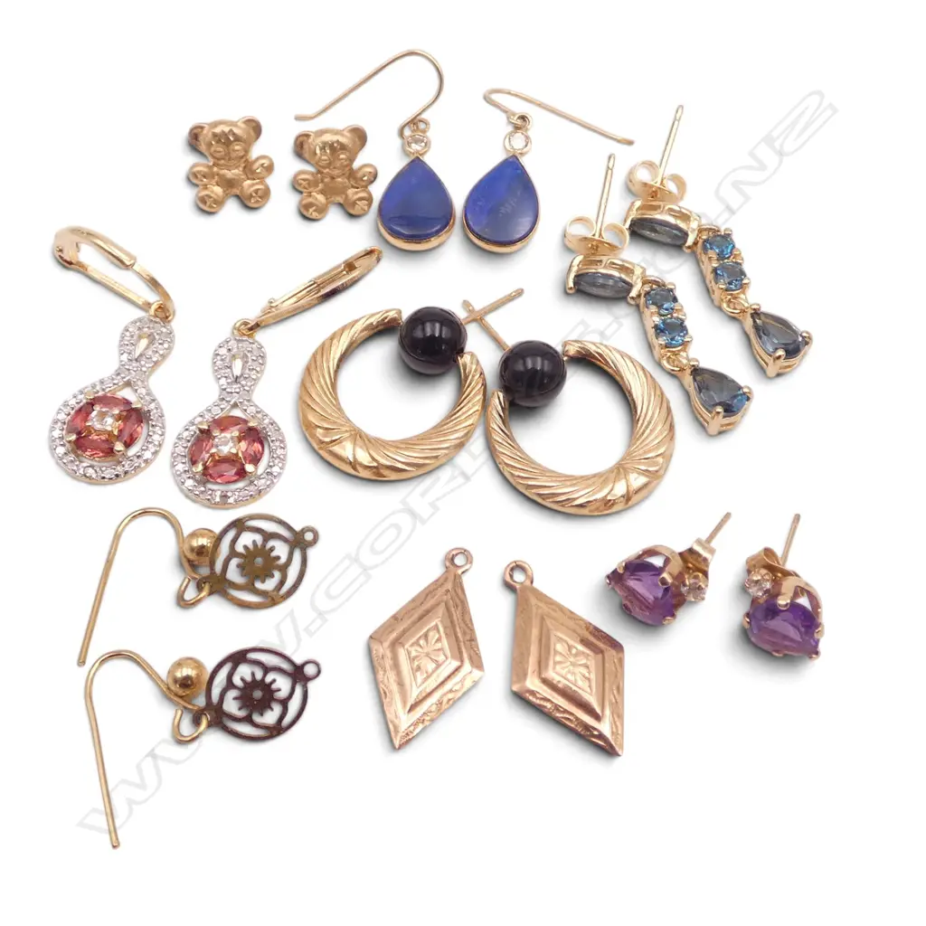 7 PRS EARRINGS (SOME 14, 10ct GOLD) 1 AF Image 1++