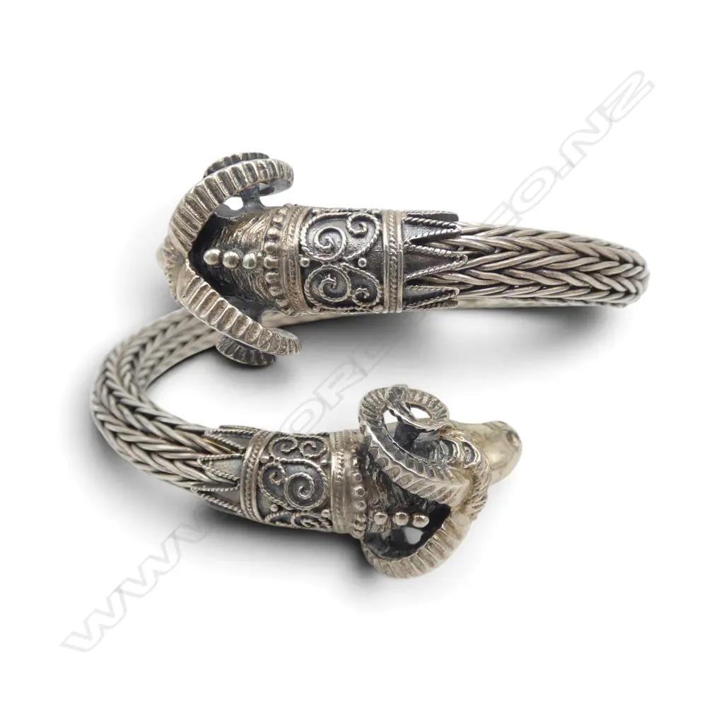 SILVER DOUBLE RAMS HEAD BRACELET, testing 98% silver, 54.7gms Image 1++