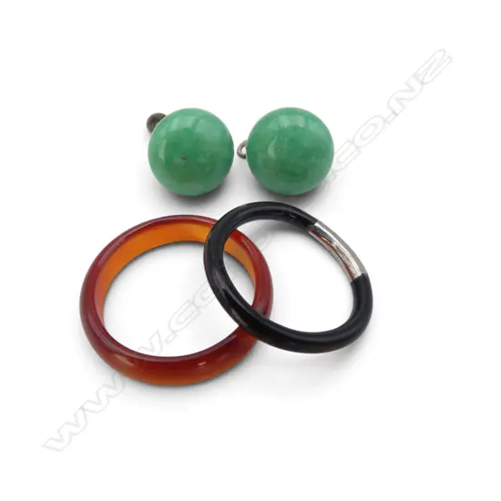 ELEPHANT HAIR & STONE RING w. PR JADE & SILVER EARRINGS 