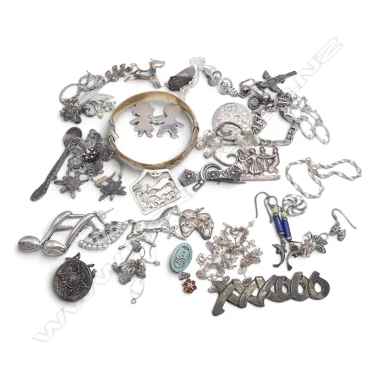 ASST. STG SILVER JEWELLERY, 180gms