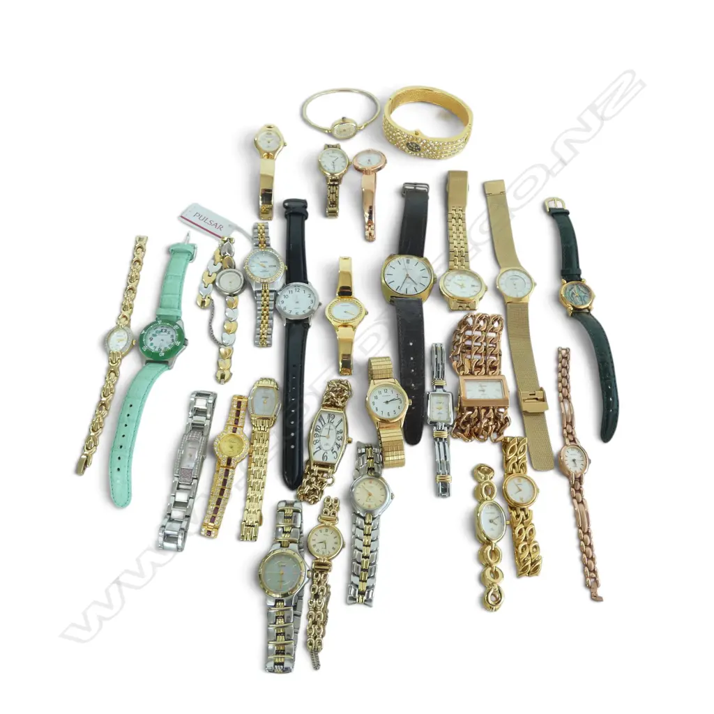 ASST LADIES WRISTWATCHES Image 1++