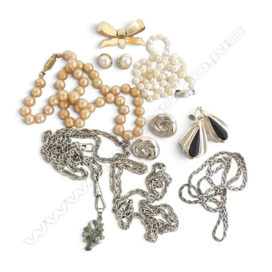 ASST. JEWELLERY; 3 PRS EARRINGS, 5 NECKLACES (2 PEARL w. STG CLASPS), SILVER GILT BOW BROOCH