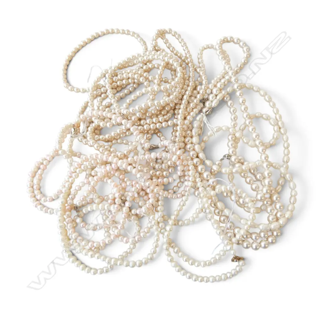 ASST. PEARL NECKLACES ETC Image 1++