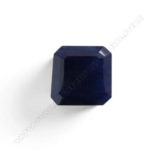LOOSE SQUARE CUT BLUE SAPPHIRE, STONE TREATED 