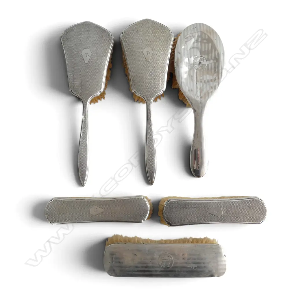 3 STG SILVER HAIRBRUSHES & 3 S/S Clothes brushes Image 1++
