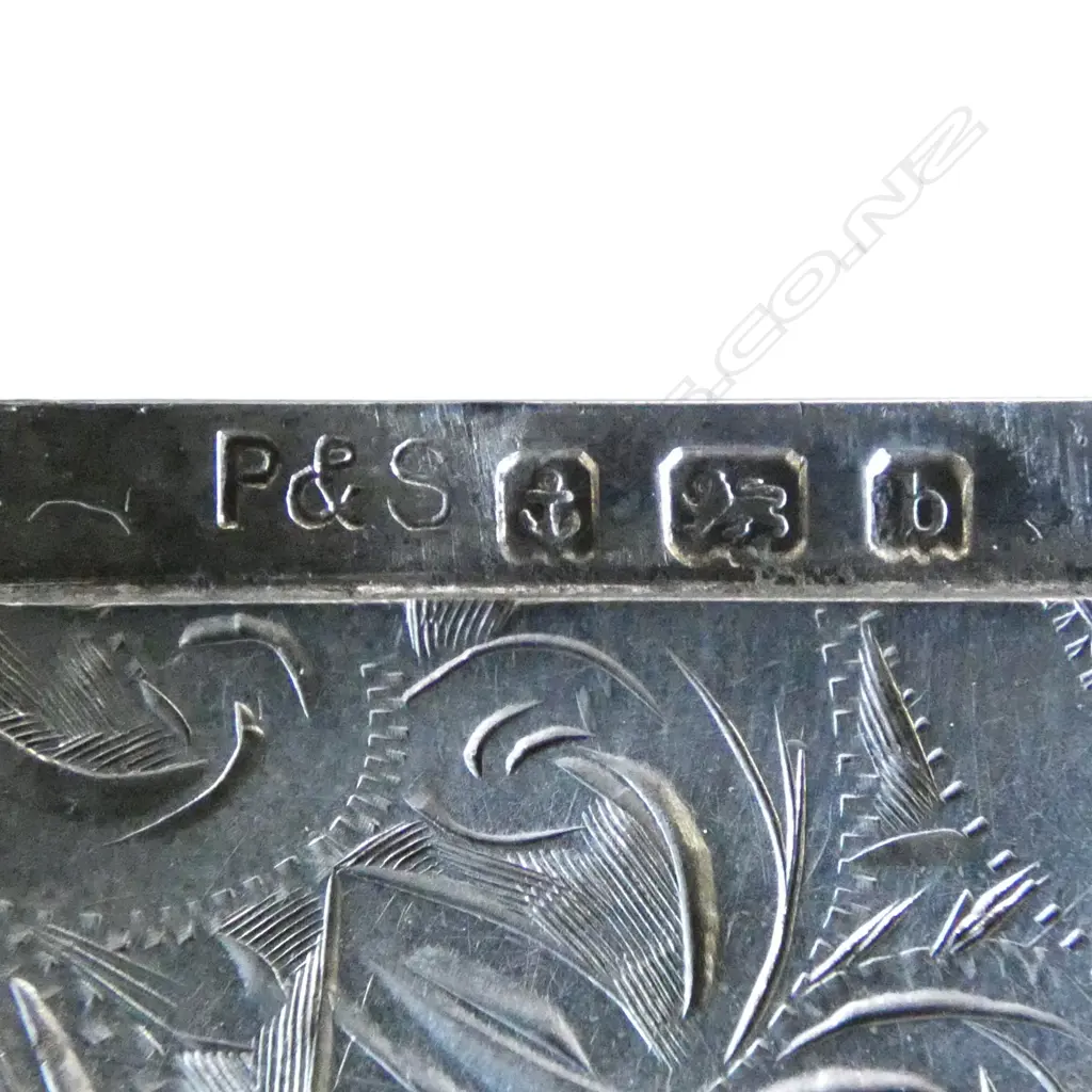 STG SILVER ENGRAVED VESTA CASE B'HAM 1901, 25.76gms, L.46mm, W.36mm Image 1++