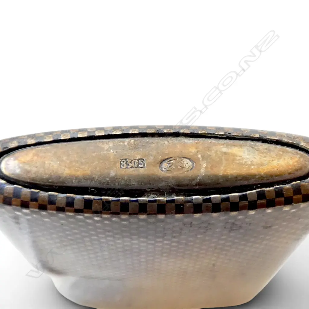 830 SILVER VESTA H.60mm 45gms Image 1++