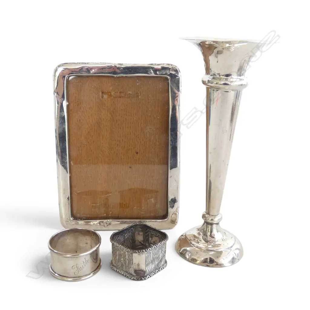 EARLY 20thC STG SILVER TRUMPET VASE weighted base, STG PHOTO FRAME & STG 2 NAPKIN RINGS H.190mm Image 1++