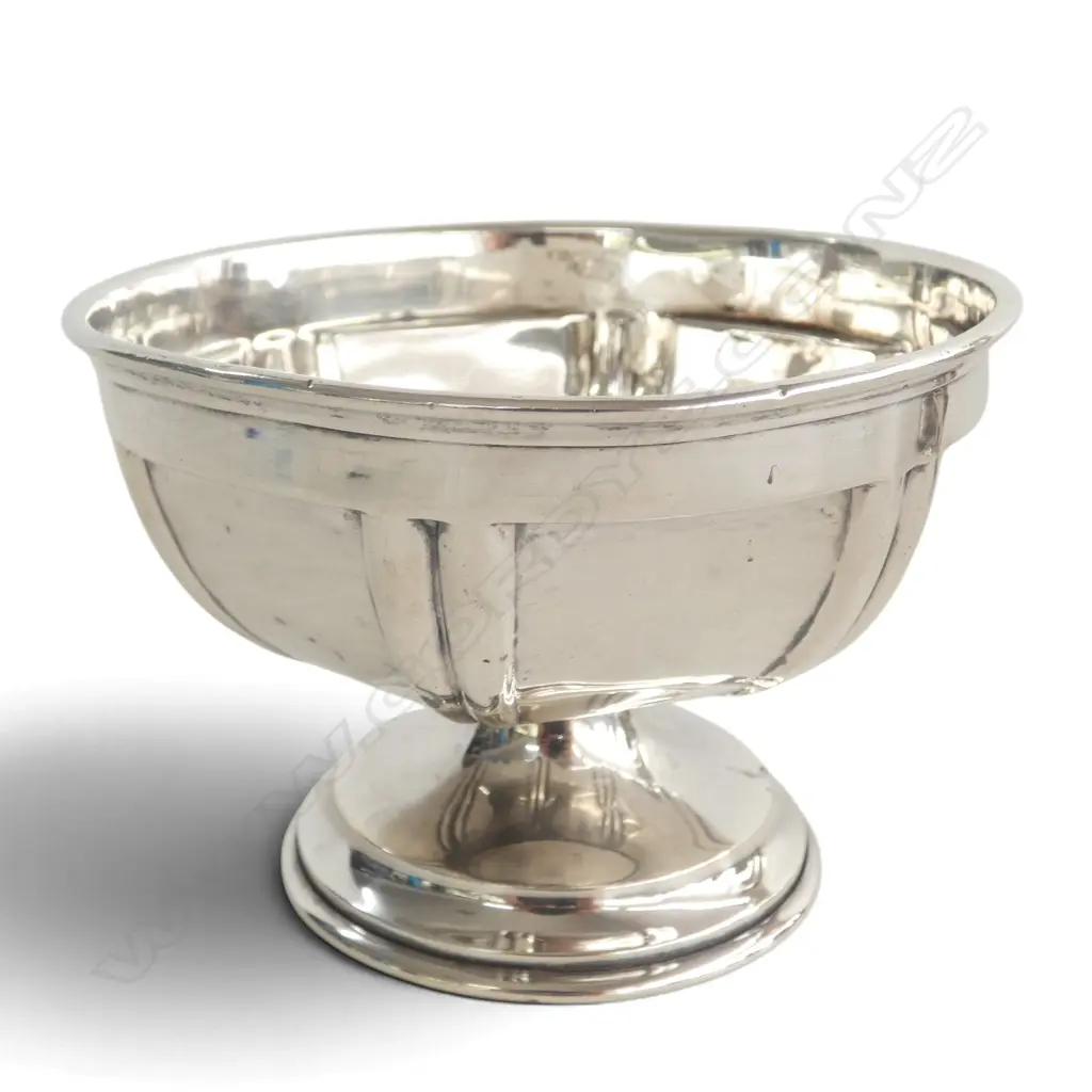 STG SILVER FOOTED BOWL, B'HAM 1912 H.85mm 120mm dia 98gms Image 1++
