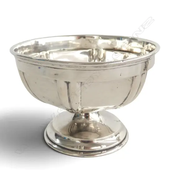 STG SILVER FOOTED BOWL, B'HAM 1912 H.85mm 120mm dia 98gms