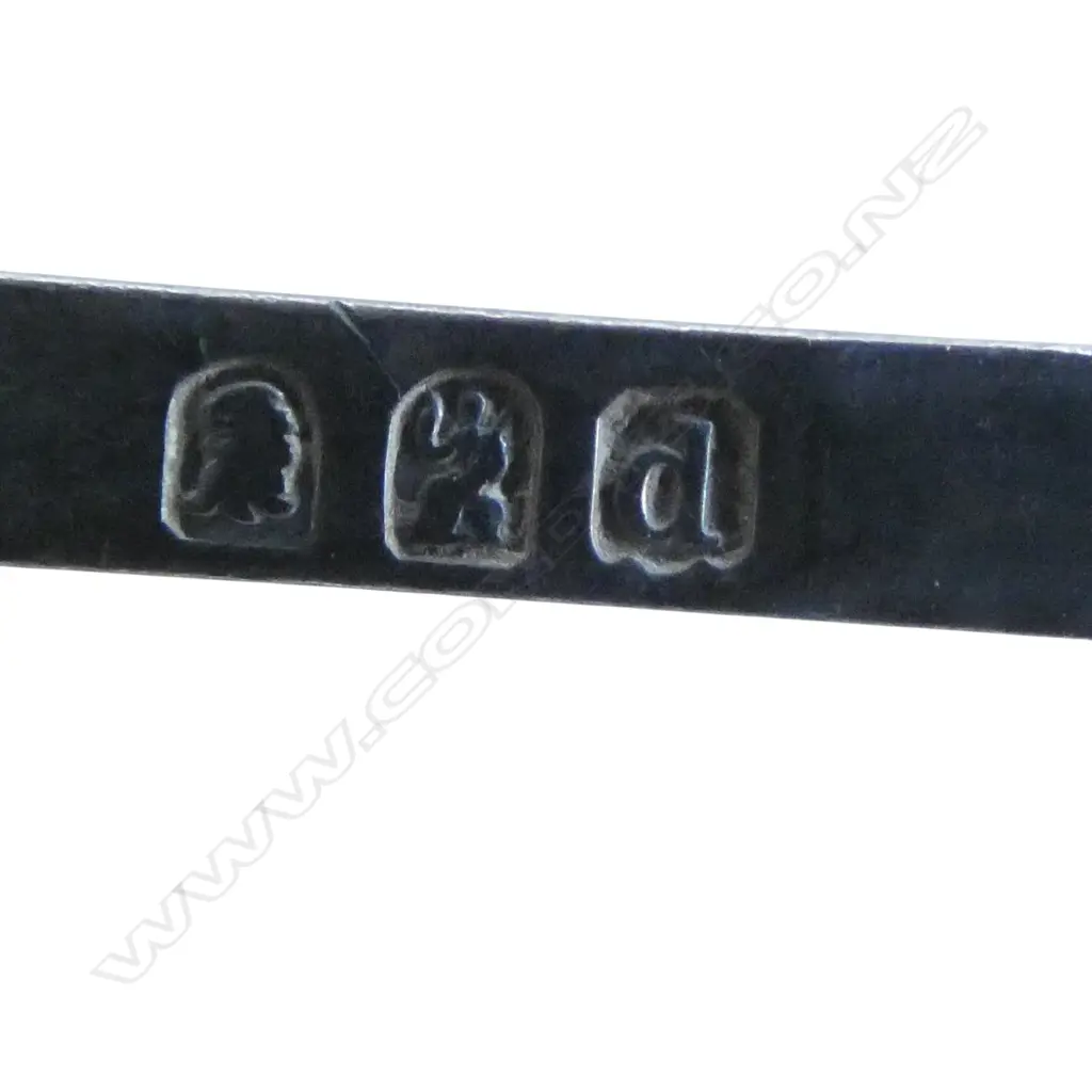 18 IRISH SILVER TEASPOONS DUBLIN MID 19thC TREFID TERMINALS L.105mm 245gms Image 1++
