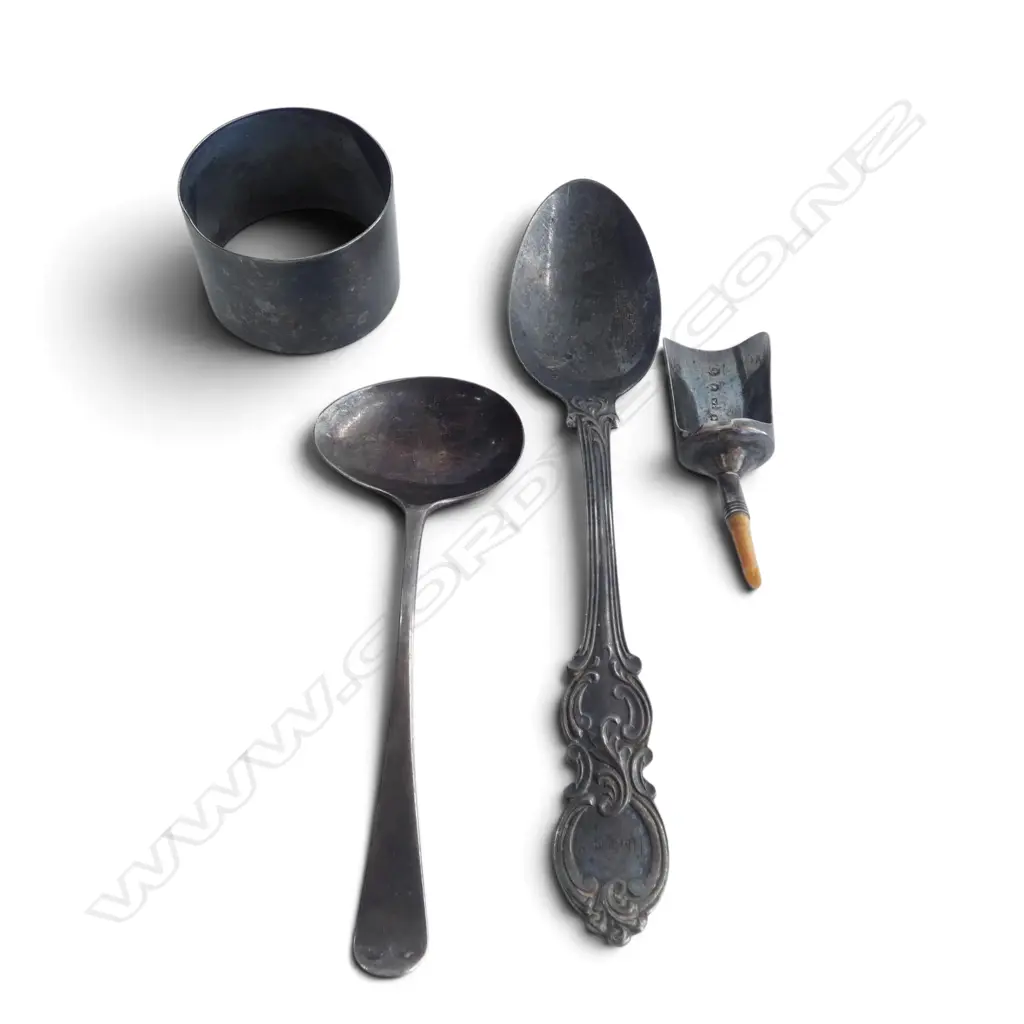 4 PCES STG SILVER; 2 SPOONS, CADDY SPOON, NAPKIN RING 88gms Image 1++