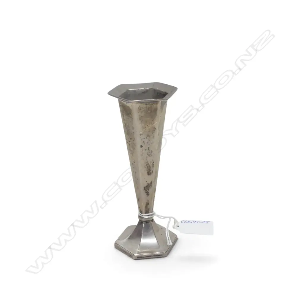 STG SILVER TRUMPET VASE, LONDON 1912, weighted base H.140mm Image 1++