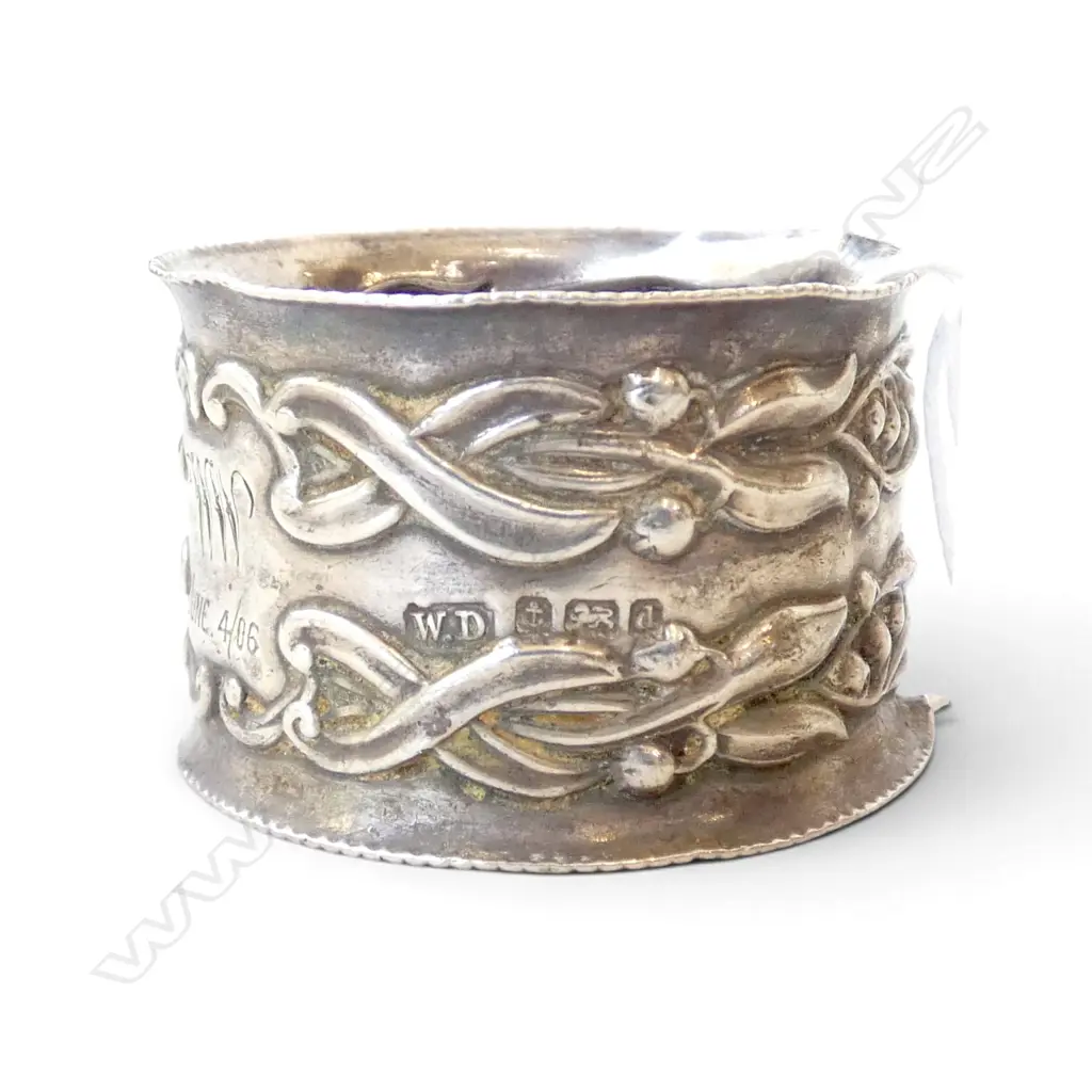 4 ANTIQUE STG SILVER NAPKIN RINGS, HALLMARKED, ALL WITH FAULTS, 71gms Image 1++