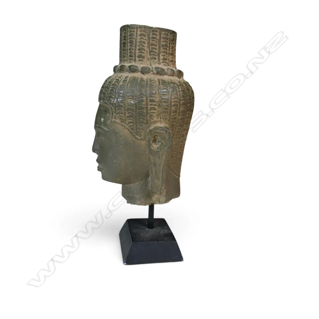 MOUNTED KHMER STYLE STONE MEDITATIVE BUDDHA HEAD WITH AGED PATINA, 50 X 200MM Image 1++