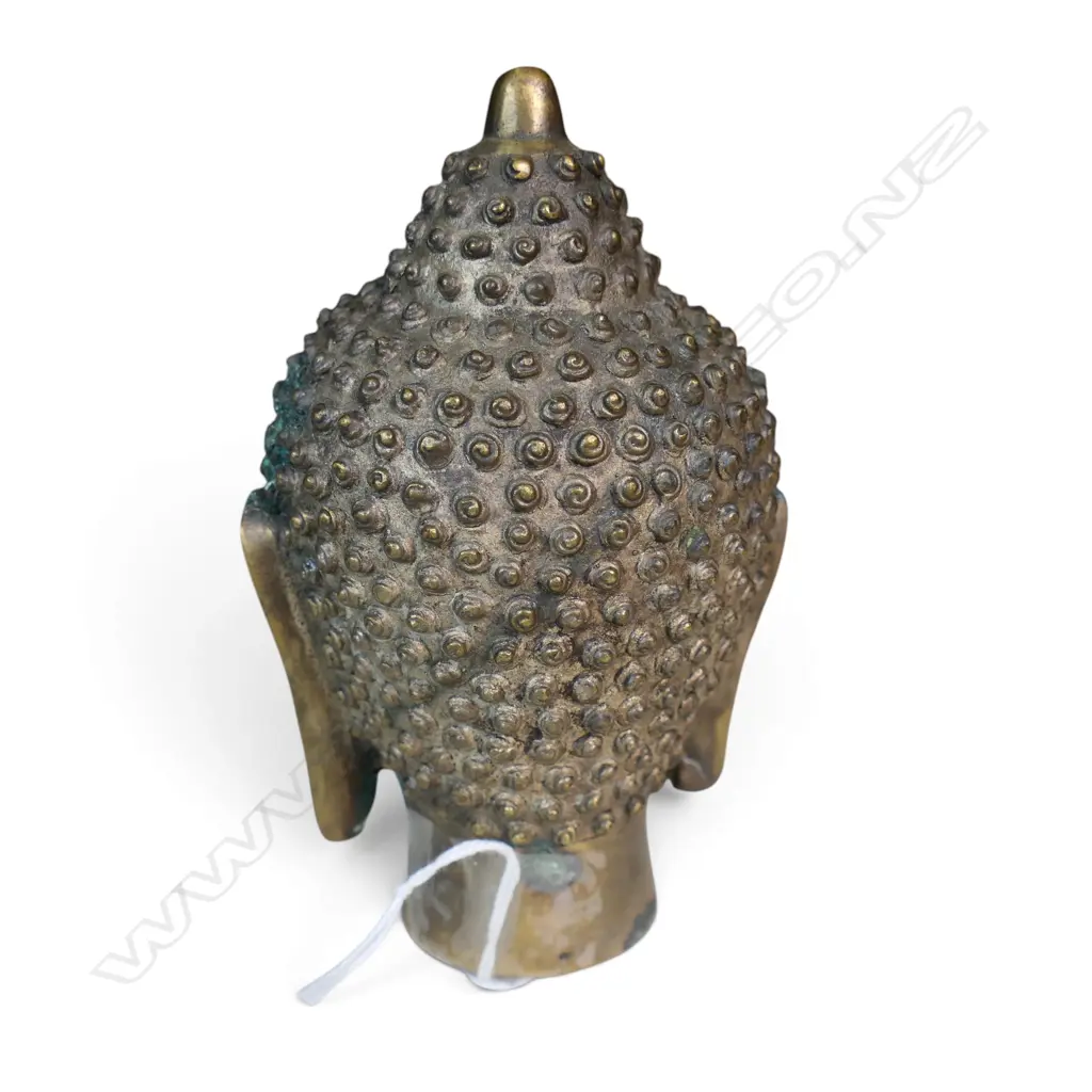 SINO- TIBETAN BRASS BUDDHA HEAD WITH PROMINENT URNA, STAMP AT THE BASE,H.140 X 40MM Image 1++