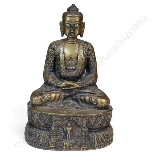 SINO-TIBETAN STYLE BRONZED STATUE OF BUDDHA SITTING IN A MEDITATIVE POSTURE (MUDRA),HIGHLY DETAILED, H.180 X 120MM