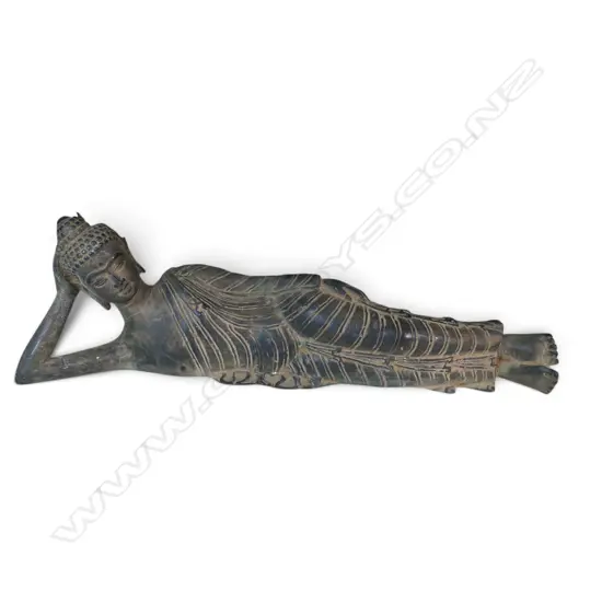 SOUTHEAST ASIAN CAST BRONZED RECLINING BUDDHA (FINAL MOMENTS BEFORE ENTERING NIRVANA). L.400M X 130MM