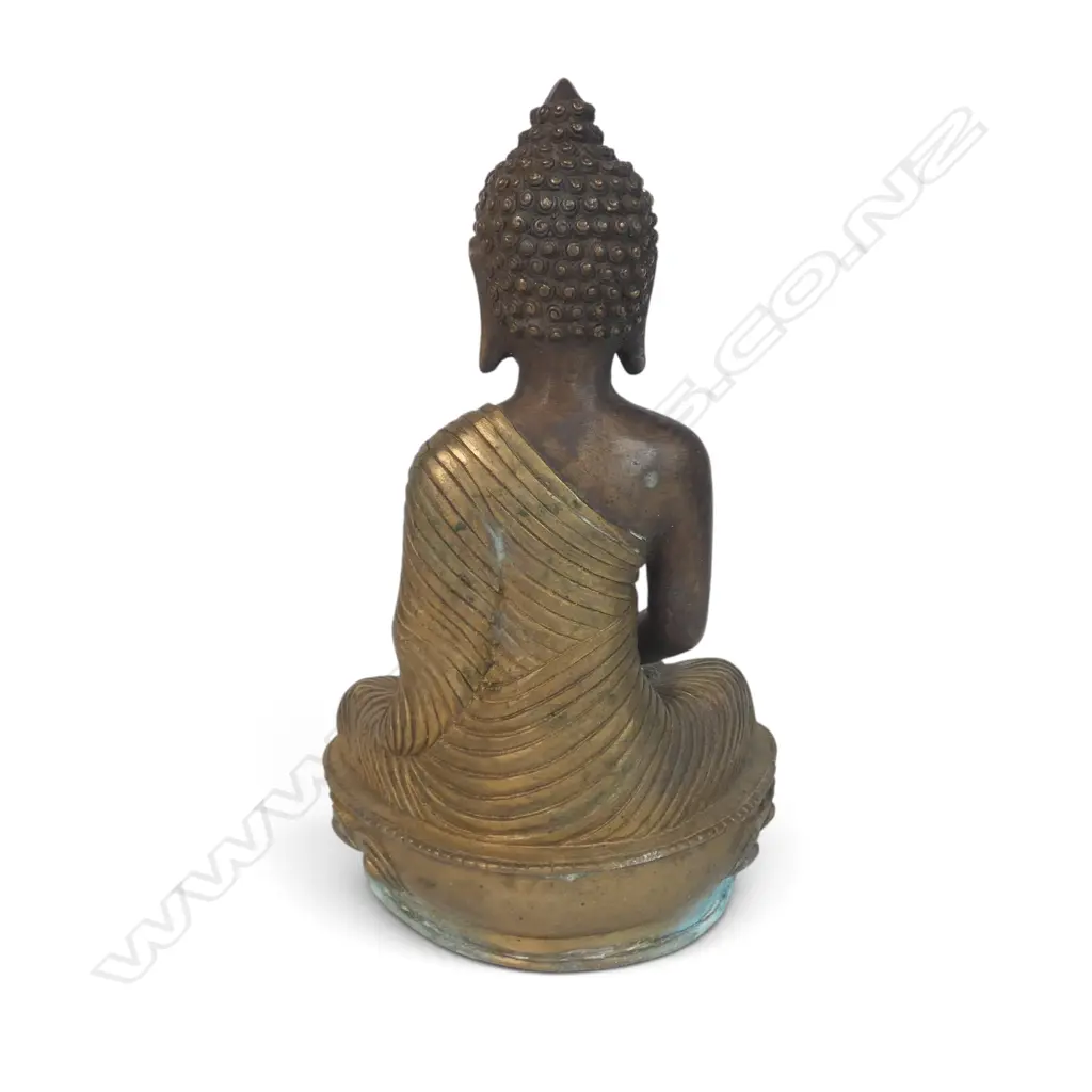 SINO-TIBETAN STYLE BRASS SHAKYAMUNI MEDITATIVE BUDDHA STATUE WITH LAYERED ROBE, 150 X 250MM Image 1++