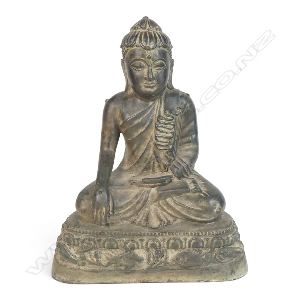 BURMESE MANDALAY STYLE BRONZE STATUE OF BUDDHA SEATING IN A MEDITATIVE POSTURE (EARTH TOUCHING GESTURE), 230 X 280MM Image 1++