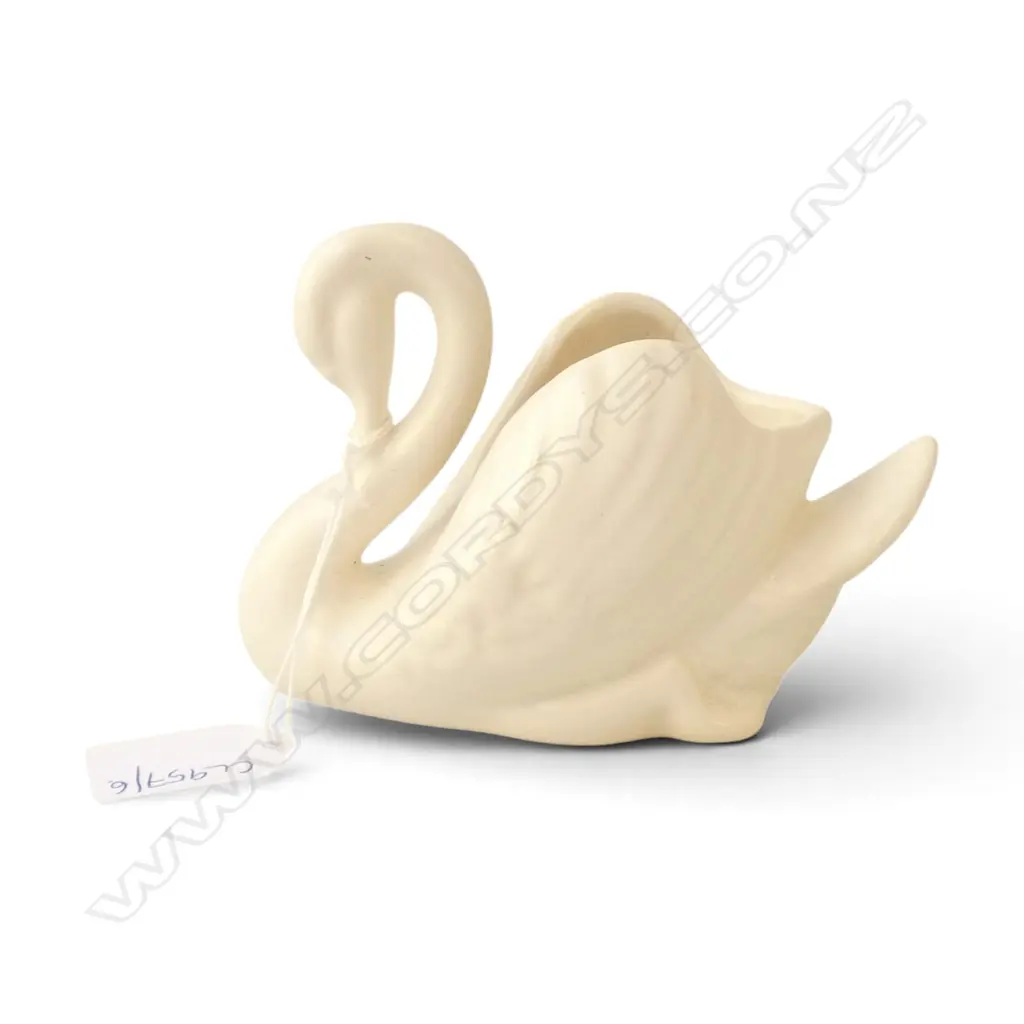 SMALL CROWN LYNN SWAN H.100mm Image 1++