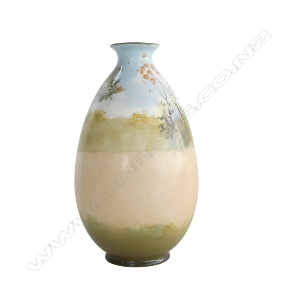 ROYAL DOULTON COACHING DAYS VASE RARE BLUE SKY VARIATION 1905-1906, H.150mm Image 1++