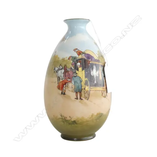 ROYAL DOULTON COACHING DAYS VASE RARE BLUE SKY VARIATION 1905-1906, H.150mm