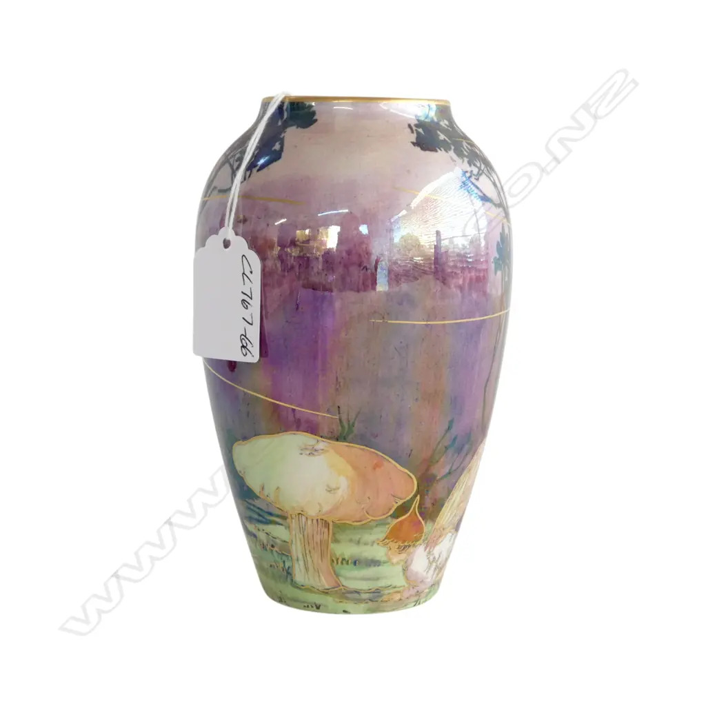 VINTAGE GRIMWADES FAIRY LUSTRE VASE, H.140mm Image 1++