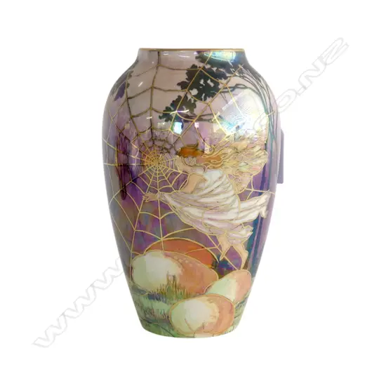 VINTAGE GRIMWADES FAIRY LUSTRE VASE, H.140mm