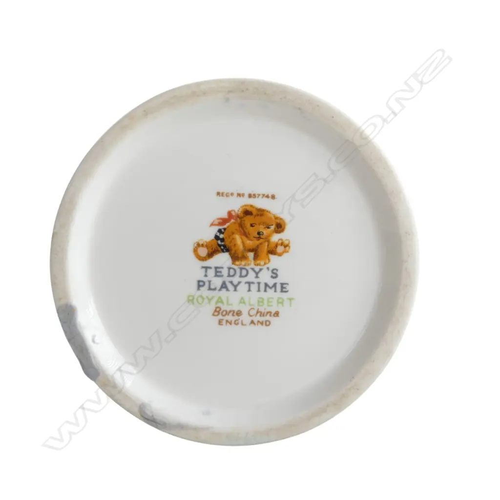 VINTAGE ROYAL ALBERT NURSERY MUG w A E KENNEDY ILLUSTRATIONS, H.75mm Image 1++