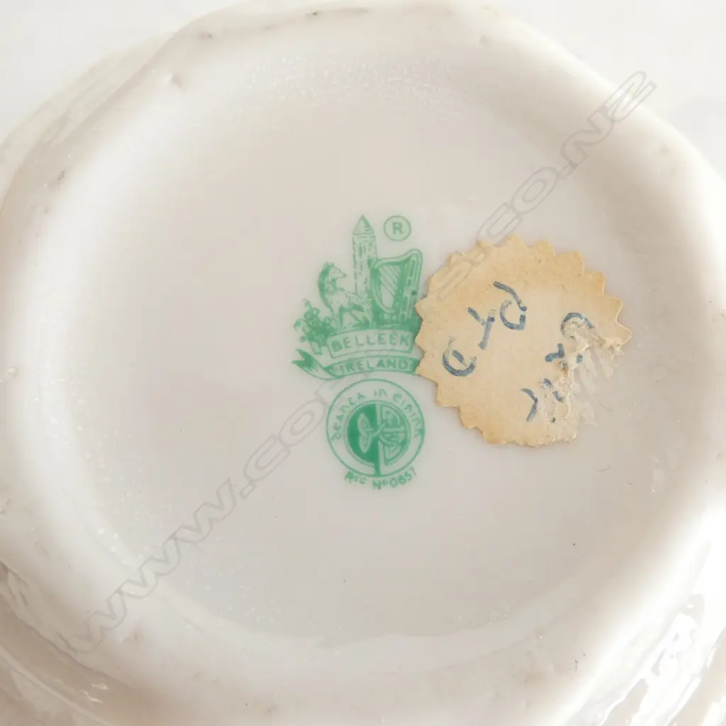 BALLEEK VASE H.105mm Image 1++