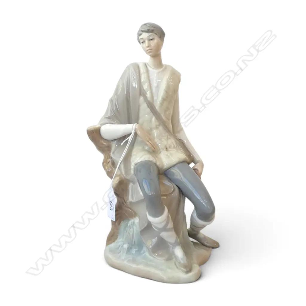 LLADRO FIGURE NEW SHEPERD #4577. H.260mm small old repair Image 1++