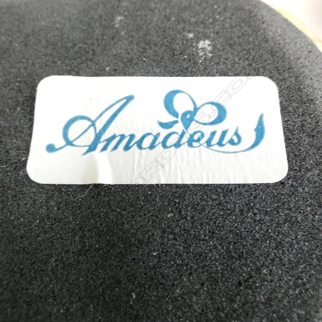2 AMADEUS POTTERY VASES H.140mm Image 1++