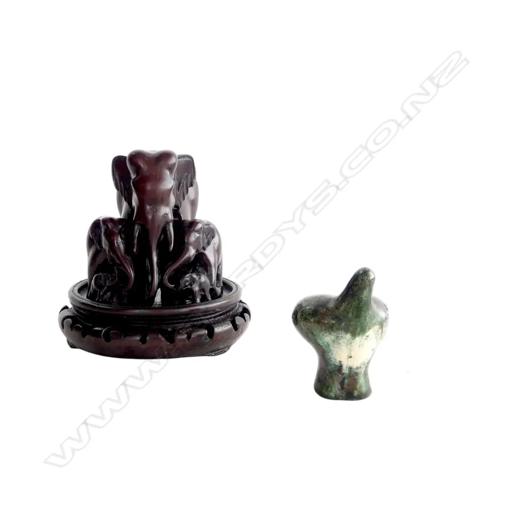 RESIN ELEPHANT ORNAMENT ON ORIENTAL STAND H.140mm + CERAMIC BIRD ORNAMENT  Image 1++