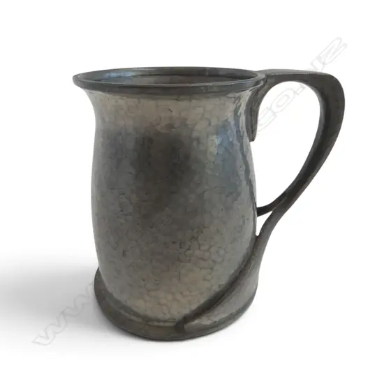 TUDRIC PEWTER ART NOUVEAU TANKARD C.1902 OLIVER BAKER FOR LIBERTY & CO, H.110MM Dia. 95mm