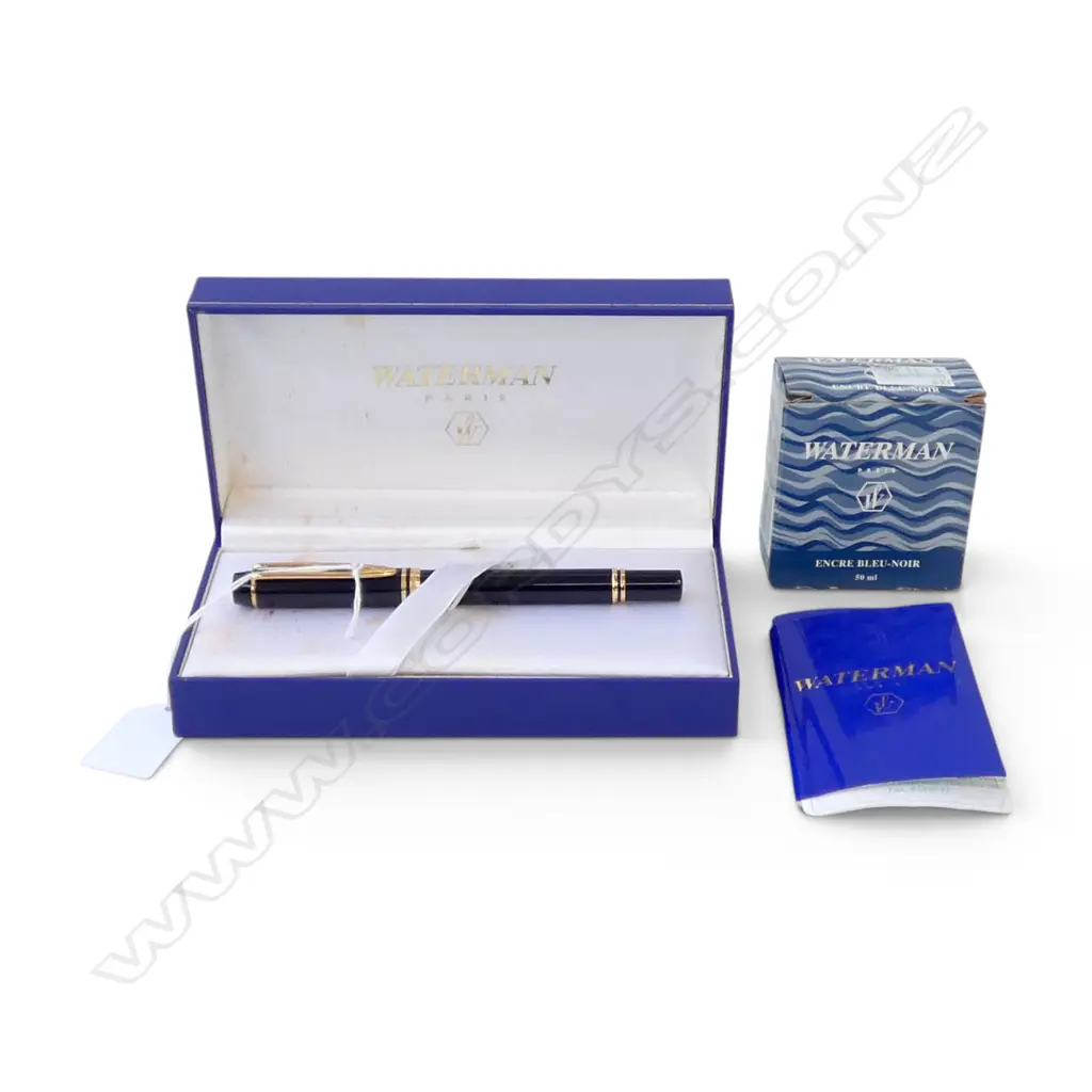 WATERMAN FOUNTAIN PEN w. IDEAL 18CT NIB, BOXED + INK BOTTLE Image 1++