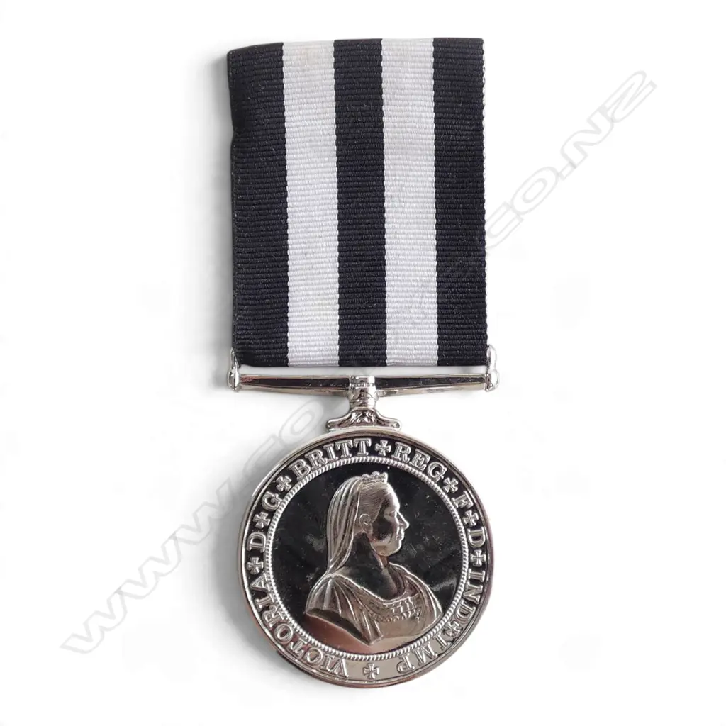 CASED REPRODUCTION LONG SERVICE MEDAL Image 1++
