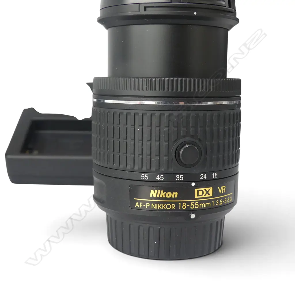 NIKON DIGITAL CAMERA D5600, 2 lenses, 55-300 & 18-55mm, battery & charger, memory card Image 1++
