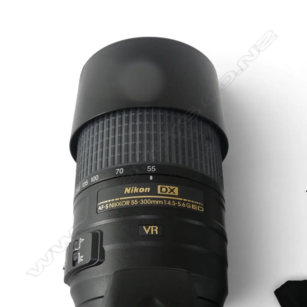 NIKON DIGITAL CAMERA D5600, 2 lenses, 55-300 & 18-55mm, battery & charger, memory card Image 1++