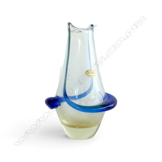 CZECH RICARO ART GLASS VASE (LABEL AFFIXED) 215MM (H)