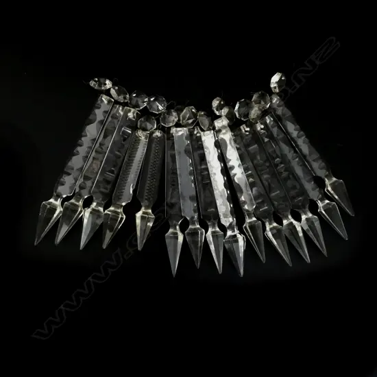 15 VICTORIAN CUT CRYSTAL LUSTRES, L.135mm-155mm