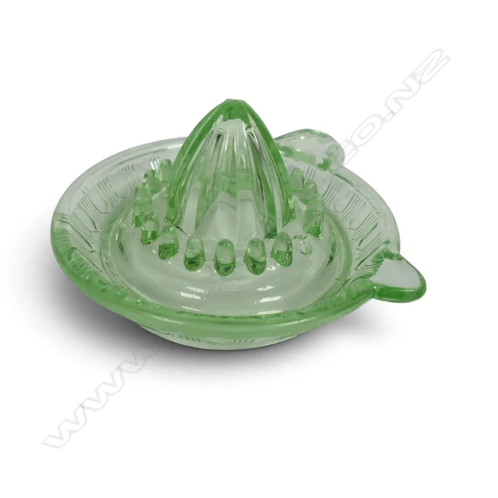 URANIUM GLASS FRUIT JUICER W.160mm Image 1++