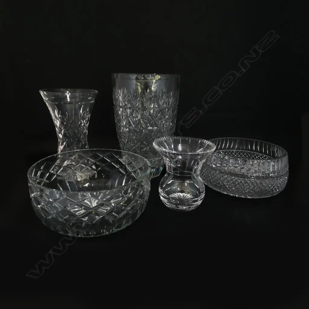 5 PCES CRYSTAL; 3 VASES H.245mm, 2 BOWLS Image 1++