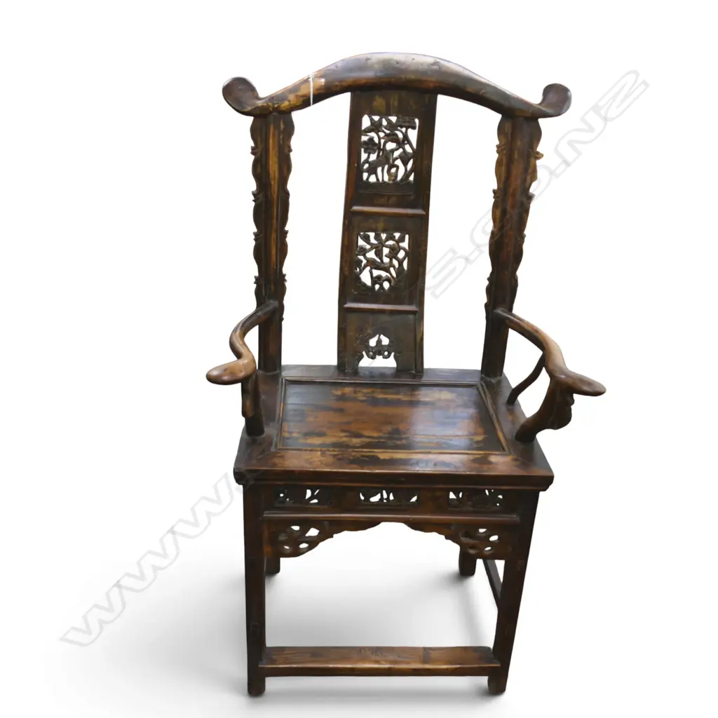 ORIENTAL WOODEN CHAIR 675x530x1190mm Image 1++