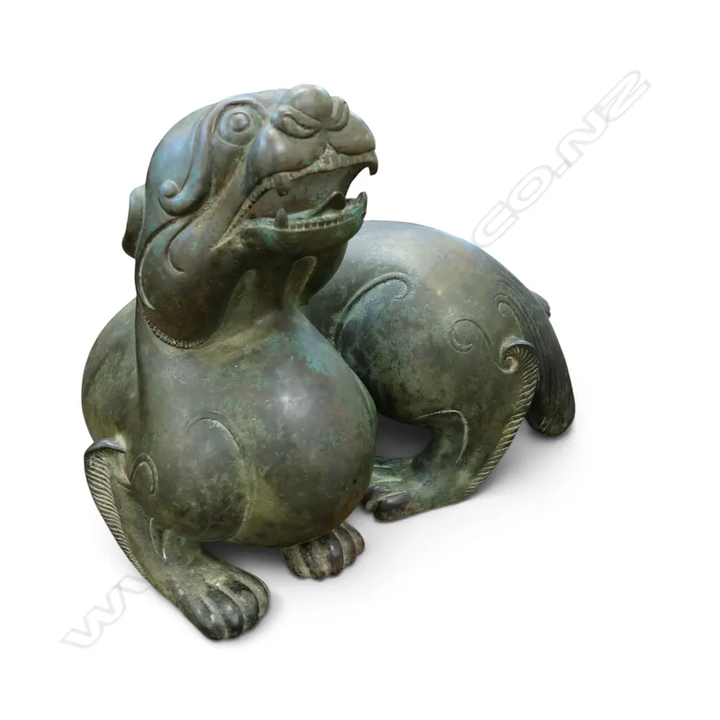ORIENTAL BRONZE MYTHICAL CREATURE W.380mm Image 1++