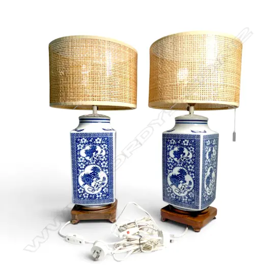 PR ORIENTAL B/W TABLE LAMPS H.595mm