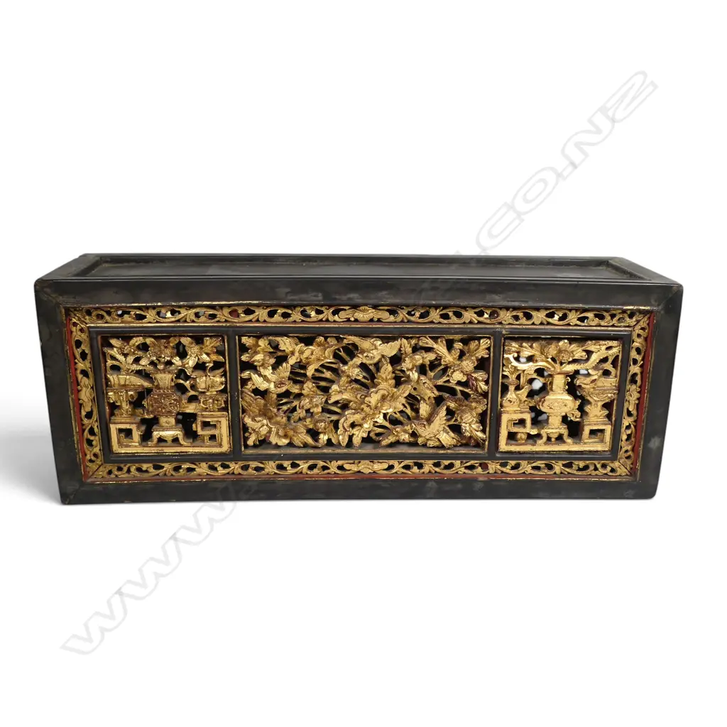 ORIENTAL GILT WOOD STAND W.405mm Image 1++