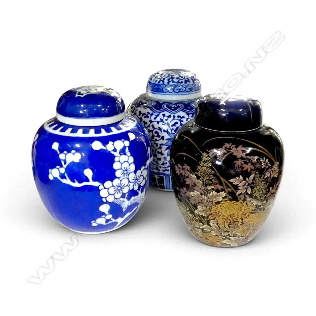 3 ORIENTAL GINGER JARS H.145mm Image 1++