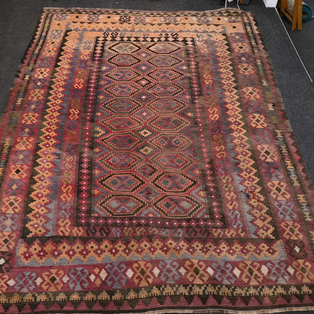 KILIM RUG - FAULT 2700x1950mm Image 1++
