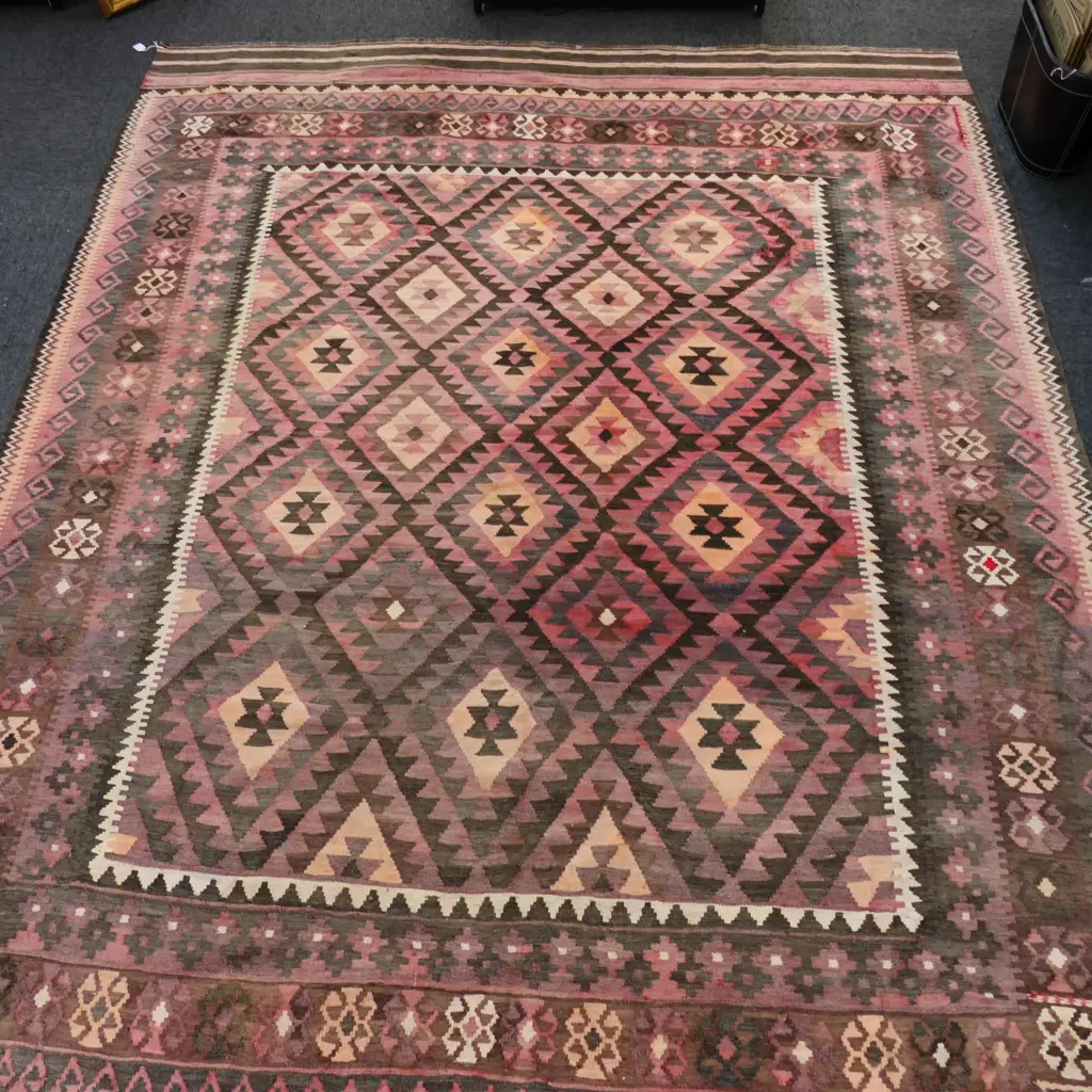 KILIM RUG 3300x2150mm Image 1++